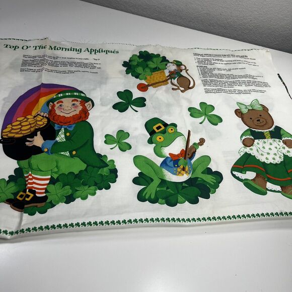 Cute St. Patricks Day Fabric 2 Panel Appliques Cranston Fabricclover leprechaun - Picture 5 of 6